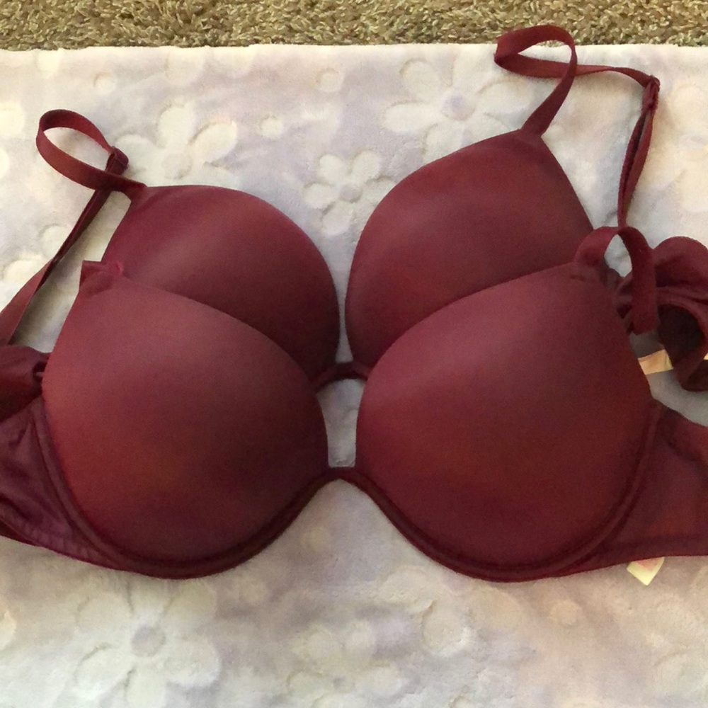 Two 34DD pink wear everywhere super push up bra